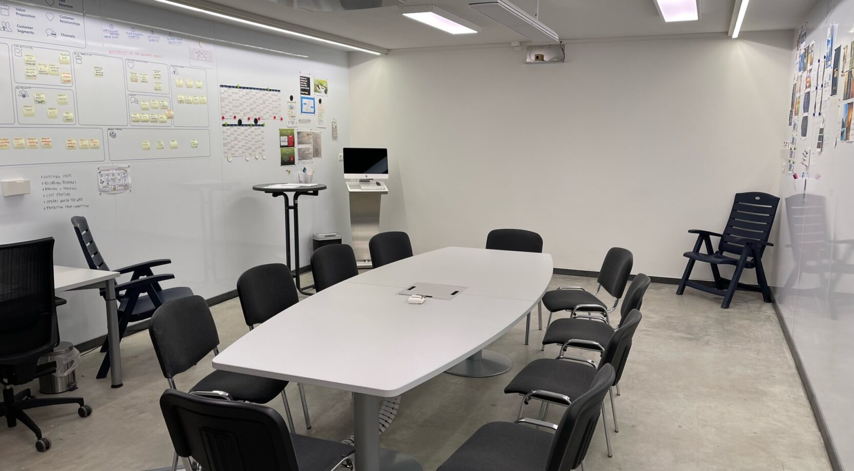 09E79EC1-4B9B-4F99-ACCC-13FE7CBDF9DF