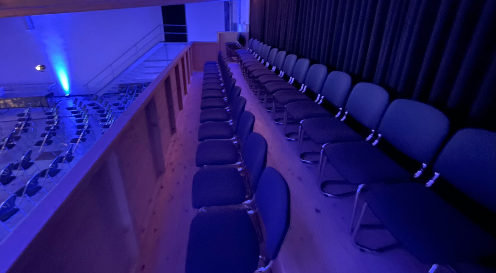 0E41834E-21A2-45F4-B123-A9FF9D0CA433