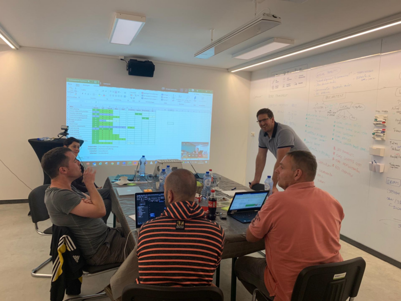 1553708d-e4e1-4d87-a8c7-11f357dc73e3