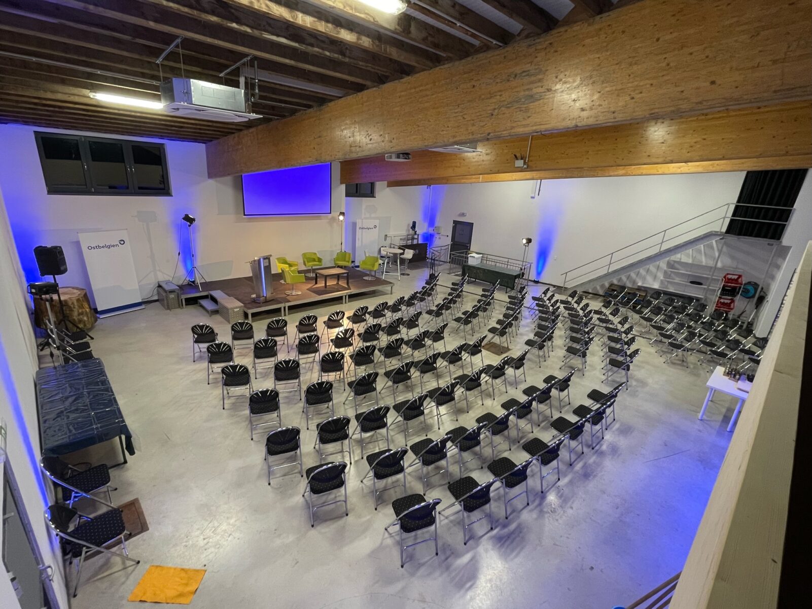 D6593628-504B-4080-8E60-EB80C0F80C7E