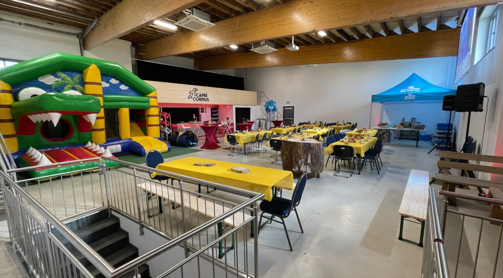 EA083D86-6DFA-4BC4-80CC-FE190702E54A